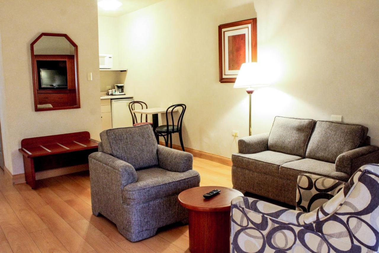 Holiday Inn Express Chihuahua By Ihg Extérieur photo