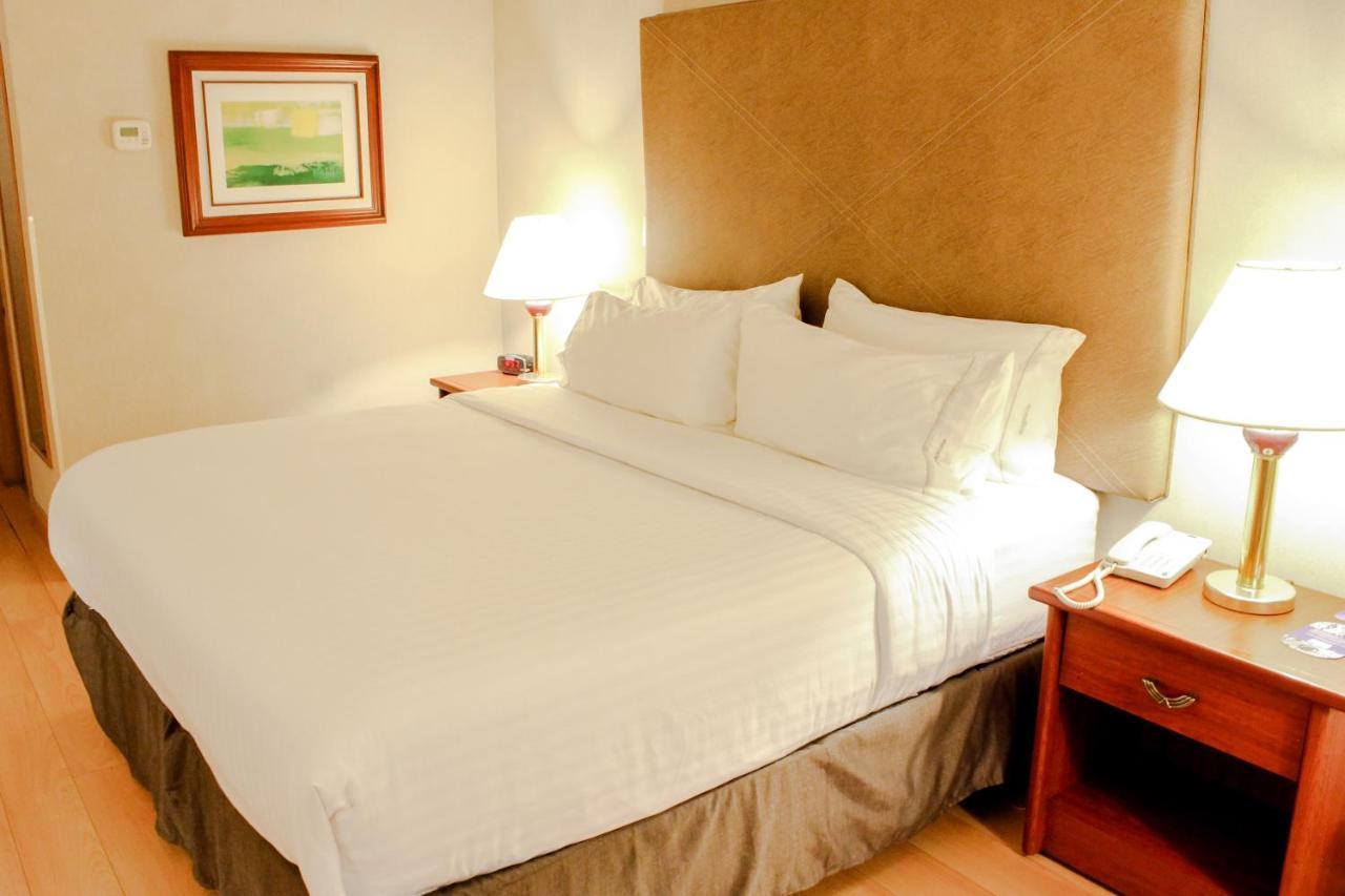 Holiday Inn Express Chihuahua By Ihg Extérieur photo
