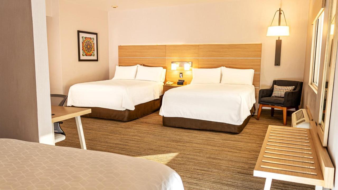 Holiday Inn Express Chihuahua By Ihg Extérieur photo