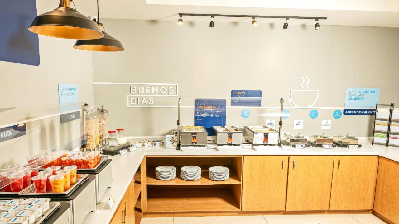 Holiday Inn Express Chihuahua By Ihg Extérieur photo