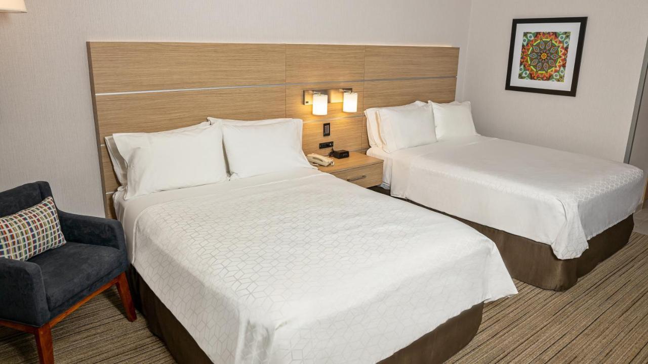 Holiday Inn Express Chihuahua By Ihg Extérieur photo