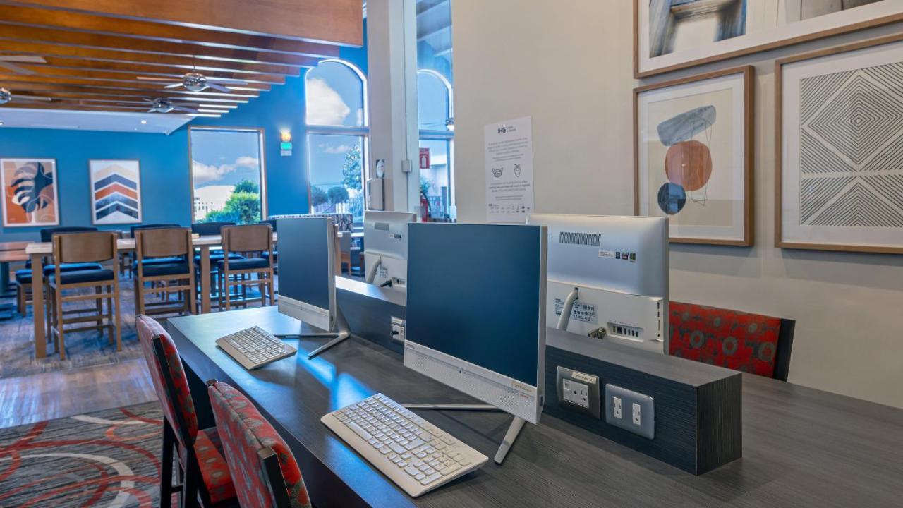 Holiday Inn Express Chihuahua By Ihg Extérieur photo