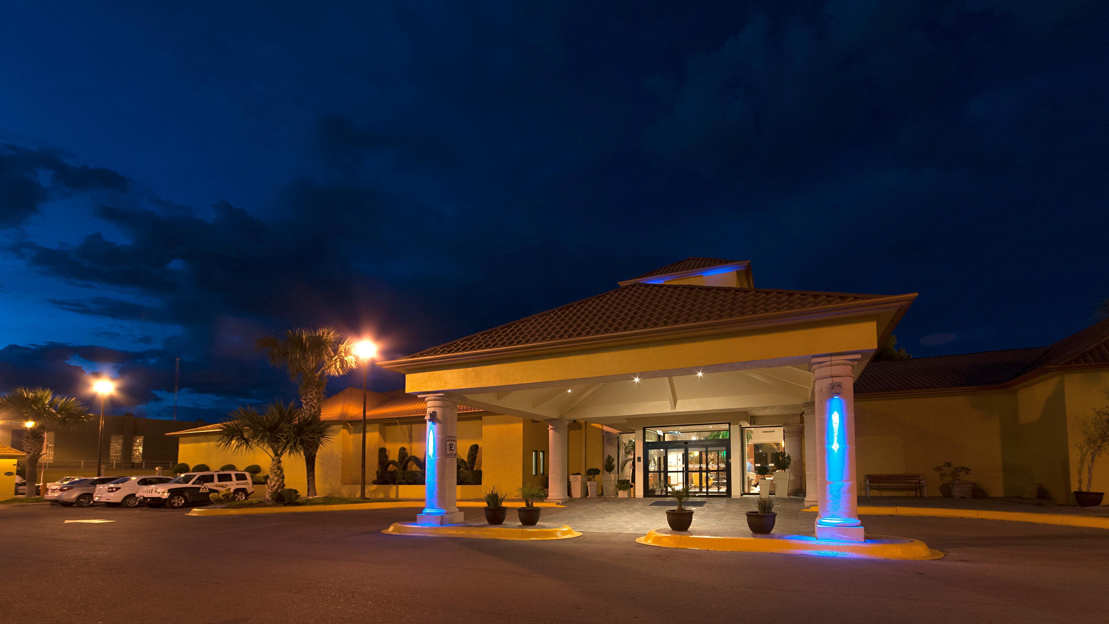 Holiday Inn Express Chihuahua By Ihg Extérieur photo